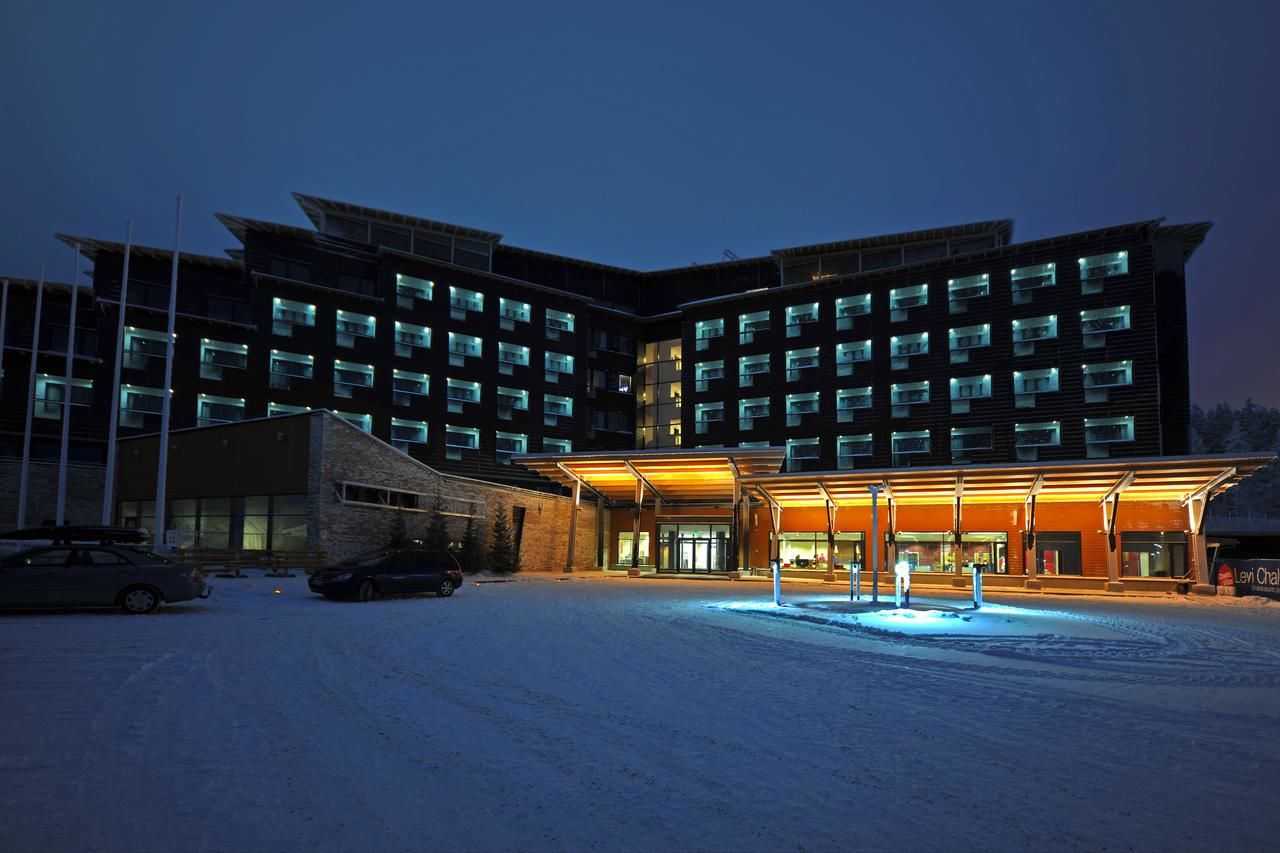 Отель Hotel Levi Panorama & Levi Chalets Леви