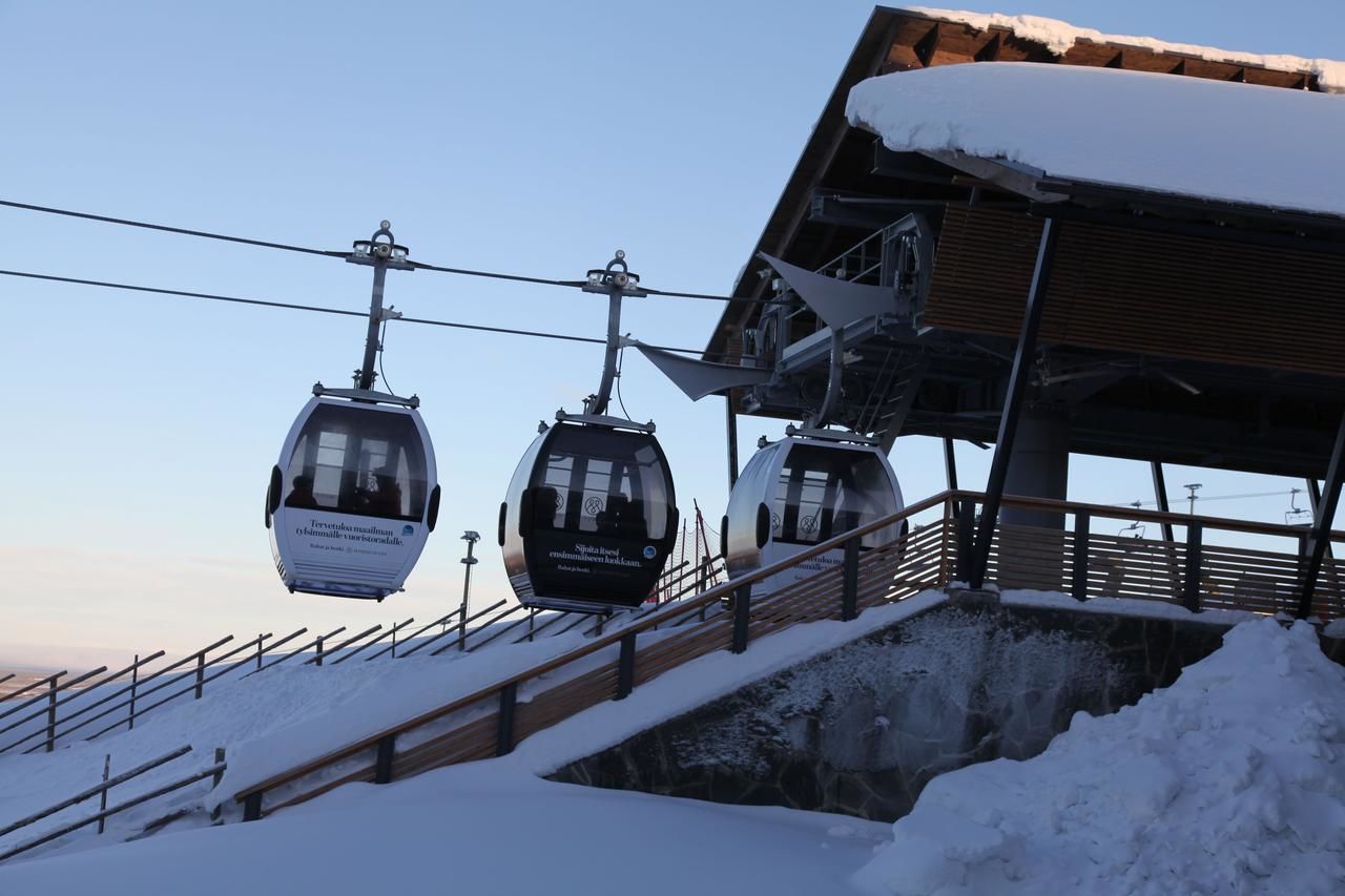 Отель Hotel Levi Panorama & Levi Chalets Леви